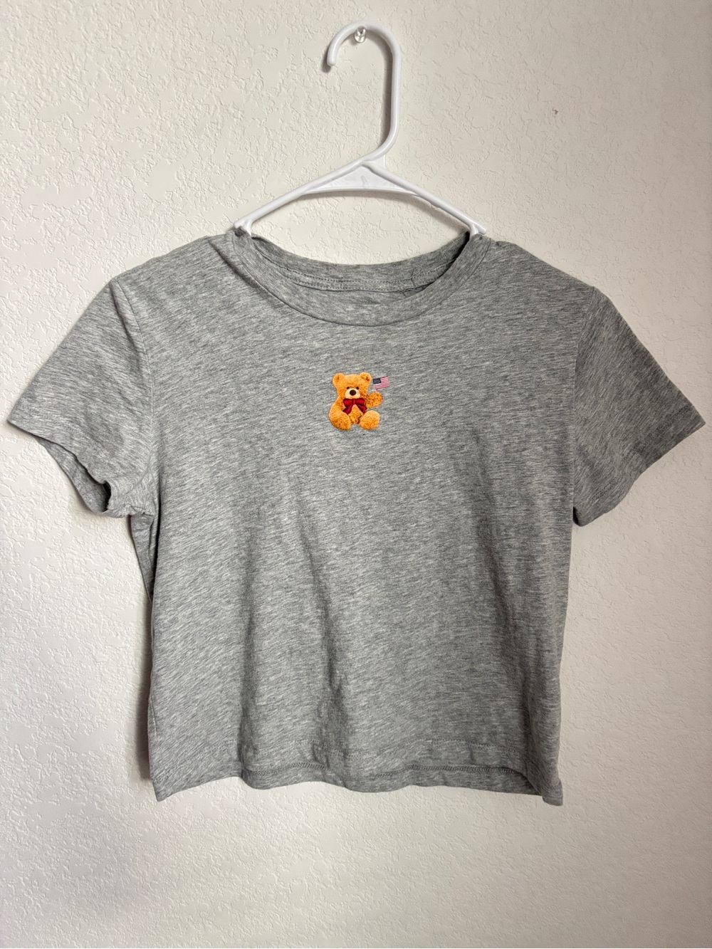 Cute Grey Cropped Bear Tee